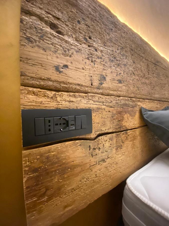 La Lupa Apartment - In The Heart Of Aosta With Car Box 외부 사진
