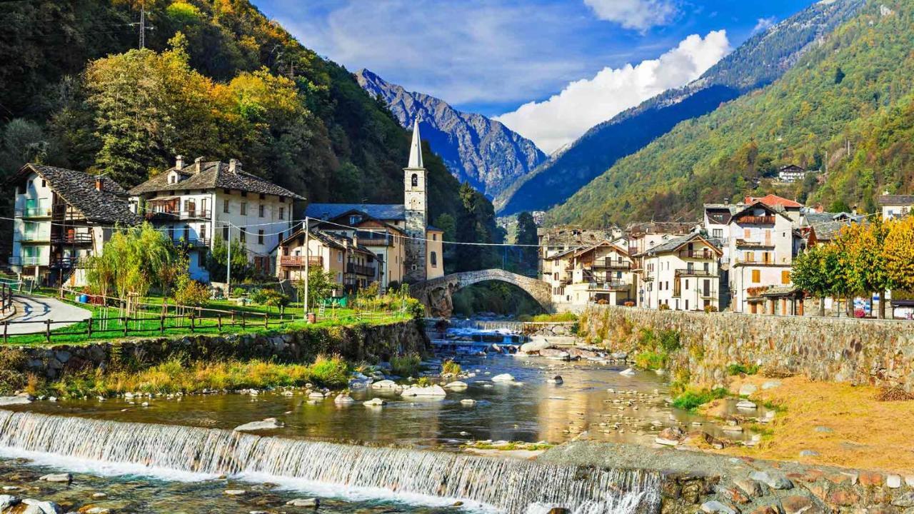 La Lupa Apartment - In The Heart Of Aosta With Car Box 외부 사진